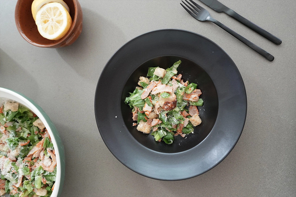Caesarsallad med kycklingkebab